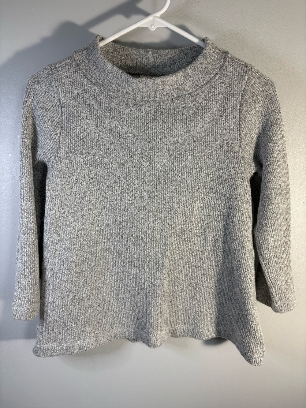 LOFT Heather Gray Rib-Knit Long Sleeve Pullover